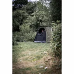 Capsule Trakker Tempest 100T Brolly Aquatexx EV -Accessoires de tente Soldes Magasin 201539 TRK L1 Tempest Brolly 100T AEV Lifestyle 020 550x550h