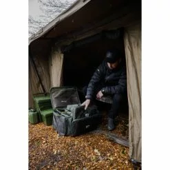 RidgeMonkey Ruggage Compact Accessory Case 330 -Accessoires de tente Soldes Magasin Taking20out20of20bagJBH03481 550x550h