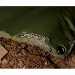 Tapis De Bivouac Isolé Trakker -Accessoires de tente Soldes Magasin trakker insulated bivvy mat 3 team outdoors 550x550 1